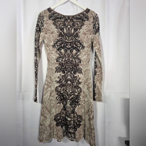 NWT BCBGMAXAZRIA Regan Silk Blend Fit & Flare Sweater Dress Size S  $298 - Picture 3 of 7